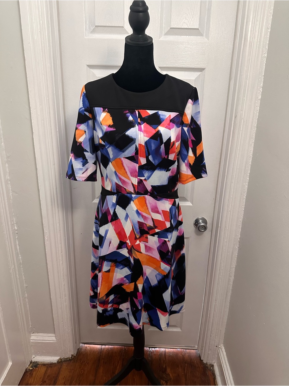 Maggy London Black Yoke Abstract Midi Dress in Orange, Pink & Blue Fully Lined